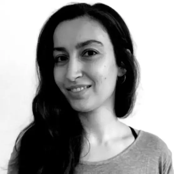 Ceren, Pilates-Lehrerin für Matte und Reformer / Pilates teacher for Mat and Reformer